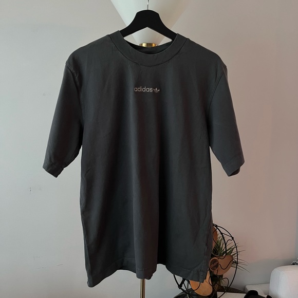 Adidas high neck tee from UO - Picture 1 of 5